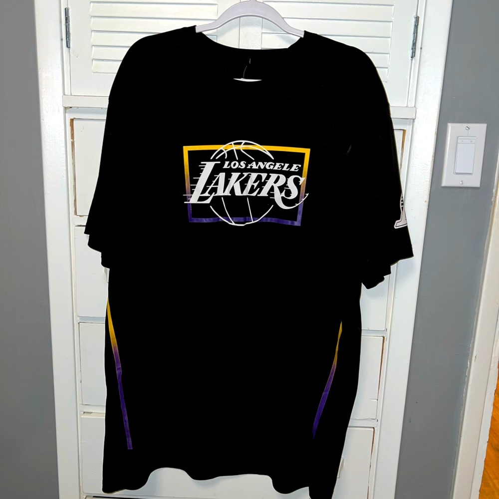 LA Lakers NBA Men’s Tshirt